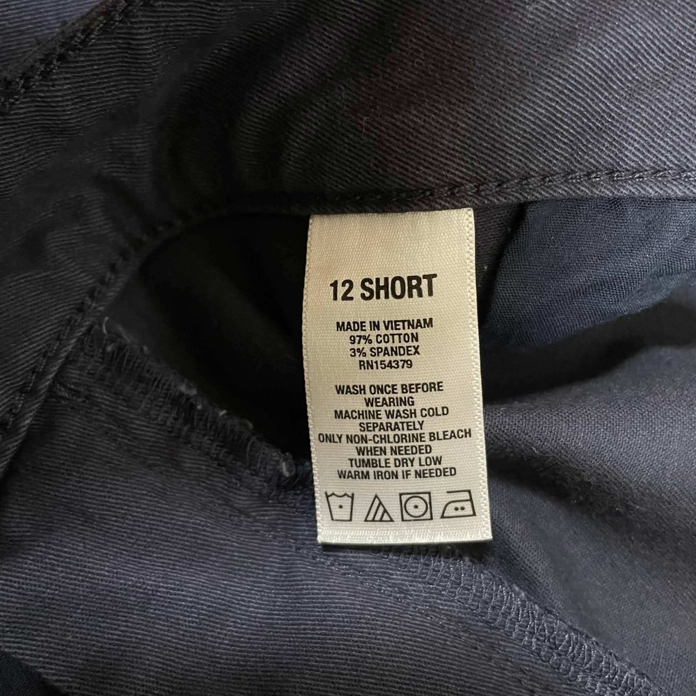 Aeropostale Classic Navy Blue Chino Pants Womens Size 12 Short Straight Leg - Picture 4 of 7
